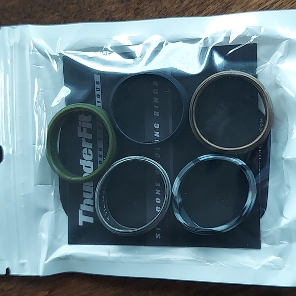 5 Silicone Rings Wedding Rings Size 15 - Picture 3 of 5